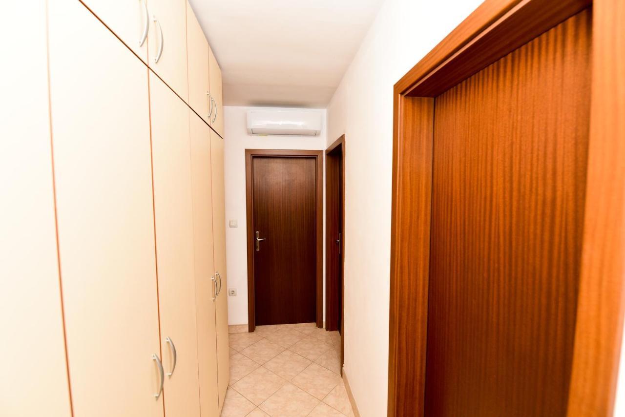 Apartment Nelly- Self Check-In Zadar Eksteriør billede