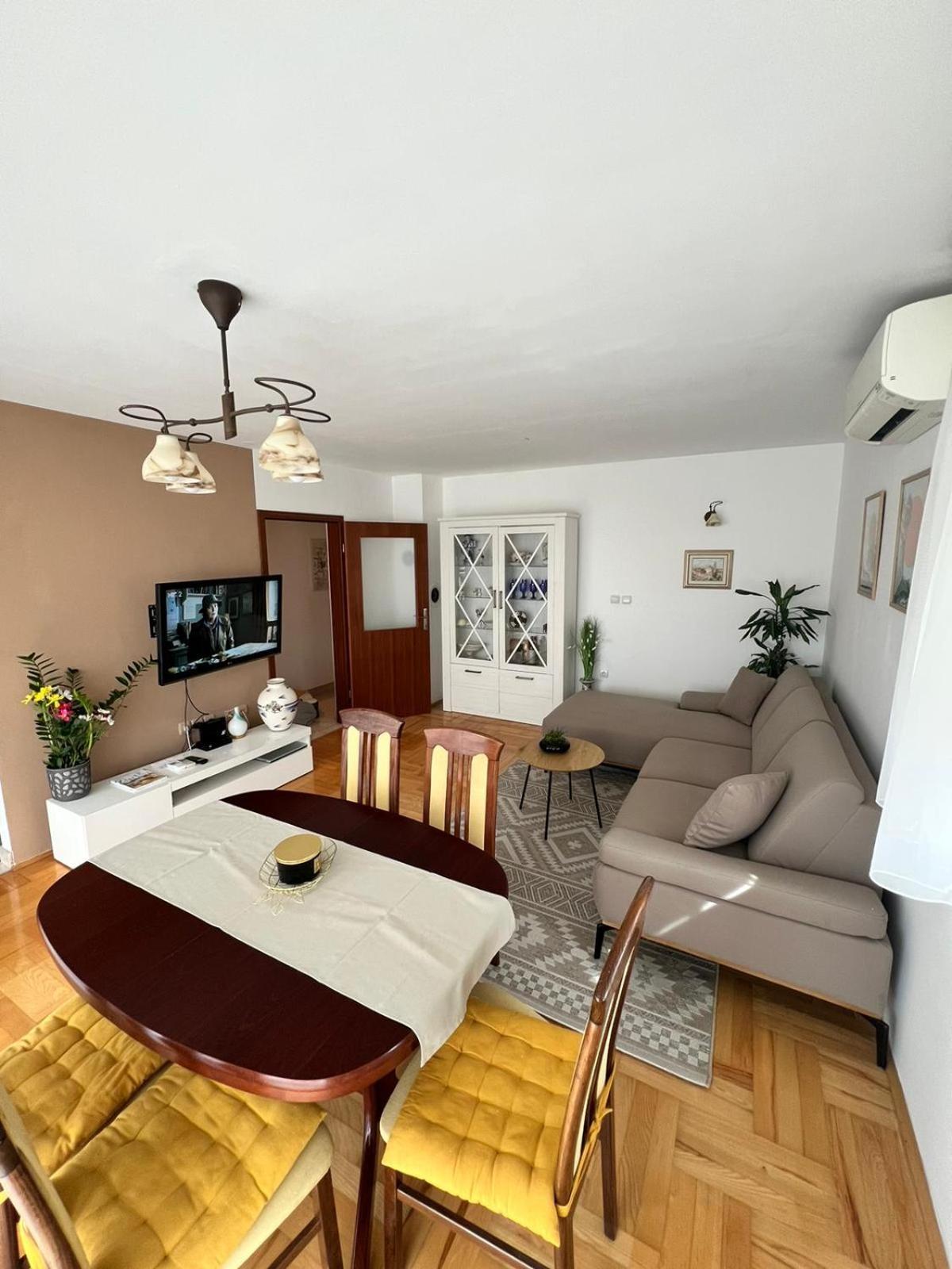 Apartment Nelly- Self Check-In Zadar Eksteriør billede